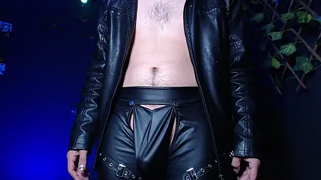 Dicaprioo  online show from October 2025 02:50:02 AM