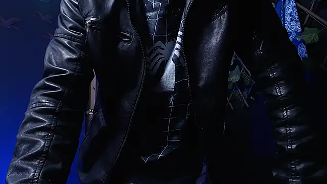 Snapshot of Dicaprioo_ chatting on December 2025 12:44:02 PM Dicaprioo online show from December 2025 12:44:02 PM