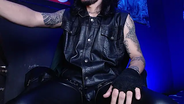 Snapshot of Dicaprioo_ chatting on February 2026 07:38:02 AM Dicaprioo online show from February 2026 07:38:02 AM