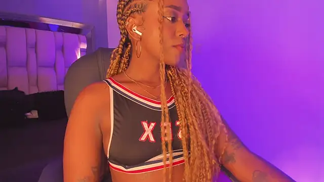 EmilyHaan online show from January 2025 07:41:02 PM