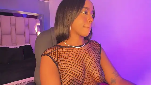 EmilyHaan online show from February 2025 07:32:02 PM