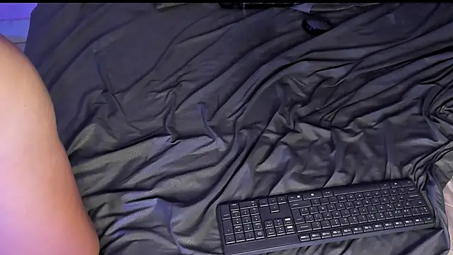 Elsalombardi  online show from February 2025 04:45:02 PM