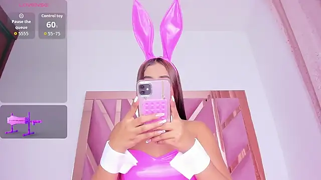 CherryBlossom23 online show from April 2026 01:58:02 AM