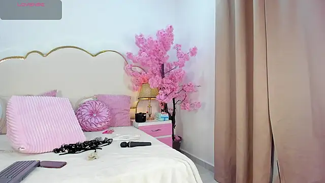 CahitlinBell online show from March 2026 06:14:01 AM