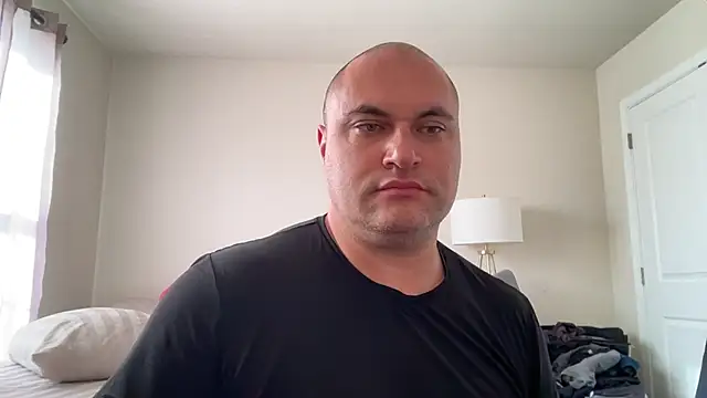 SluggishChase99 online show from November 2025 02:17:01 PM