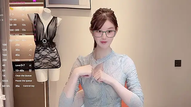 omaiiil online show from October 2025 01:34:01 PM