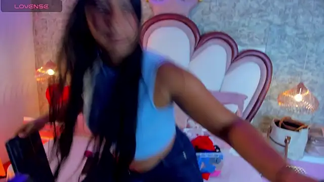 EmmaCrush online show from February 2026 10:11:02 PM