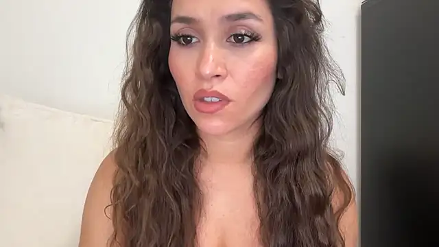 Snapshot of YingxYang69 chatting on September 2025 01:17:02 AM YingxYang69 online show from September 2025 01:17:02 AM