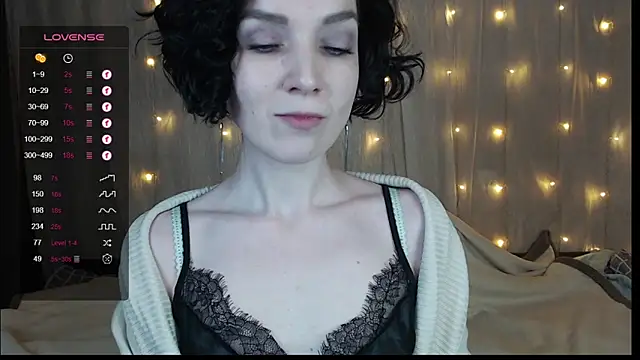 Snapshot of TinaWince chatting on December 2024 04:56:02 AM TinaWince online show from December 2024 04:56:02 AM