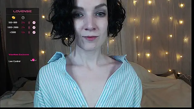 Snapshot of TinaWince chatting on December 2024 08:19:02 AM TinaWince online show from December 2024 08:19:02 AM