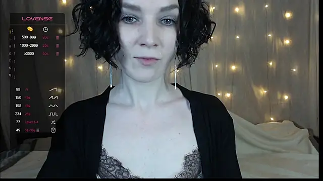 Snapshot of TinaWince chatting on December 2024 05:01:01 AM TinaWince online show from December 2024 05:01:01 AM