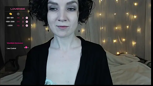 Snapshot of TinaWince chatting on January 2025 04:55:01 AM TinaWince online show from January 2025 04:55:01 AM