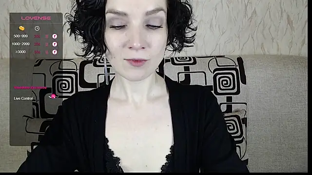 Snapshot of TinaWince chatting on February 2025 05:46:01 AM TinaWince online show from February 2025 05:46:01 AM