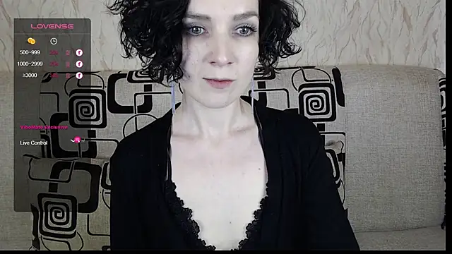 Snapshot of TinaWince chatting on February 2025 08:50:01 AM TinaWince online show from February 2025 08:50:01 AM