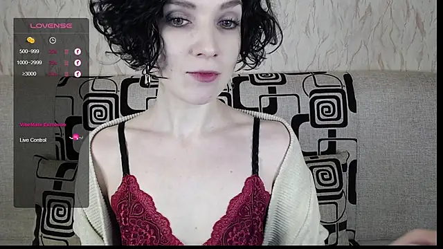 Snapshot of TinaWince chatting on February 2025 05:40:02 AM TinaWince online show from February 2025 05:40:02 AM