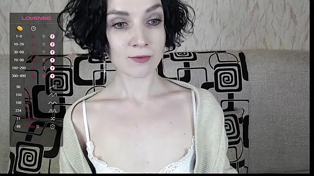 Snapshot of TinaWince chatting on February 2025 08:44:01 AM TinaWince online show from February 2025 08:44:01 AM