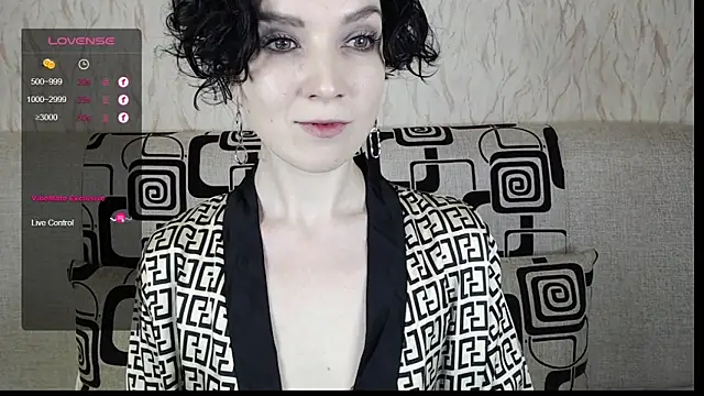 Snapshot of TinaWince chatting on February 2025 05:33:02 AM TinaWince online show from February 2025 05:33:02 AM