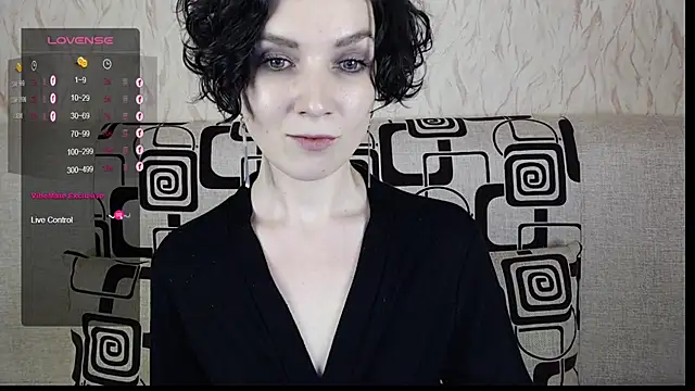 Snapshot of TinaWince chatting on February 2025 09:00:02 AM TinaWince online show from February 2025 09:00:02 AM