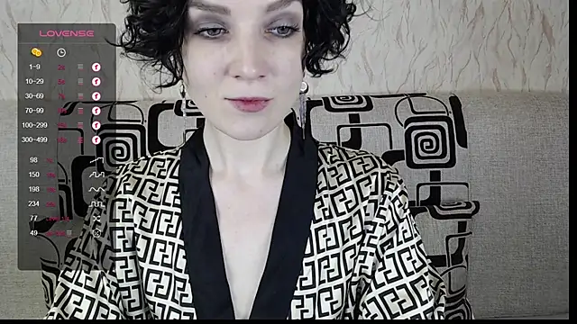 Snapshot of TinaWince chatting on March 2025 05:44:02 AM TinaWince online show from March 2025 05:44:02 AM