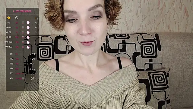 Snapshot of TinaWince chatting on October 2025 04:40:02 AM TinaWince online show from October 2025 04:40:02 AM