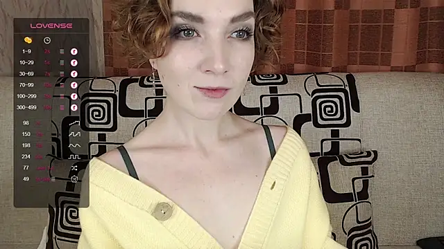 Snapshot of TinaWince chatting on November 2025 04:55:01 AM TinaWince online show from November 2025 04:55:01 AM