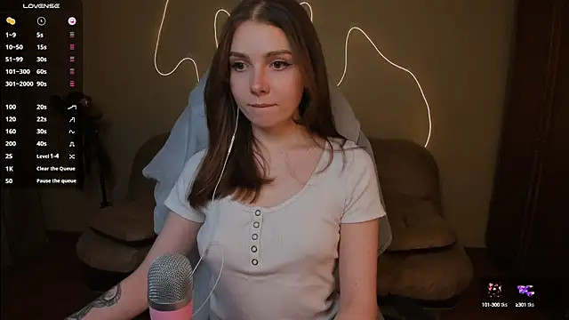 Snapshot of Kami_kam chatting on March 2025 05:13:02 PM Kami kam online show from March 2025 05:13:02 PM