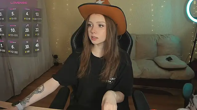 Snapshot of Kami_kam chatting on December 2025 04:39:02 AM Kami kam online show from December 2025 04:39:02 AM