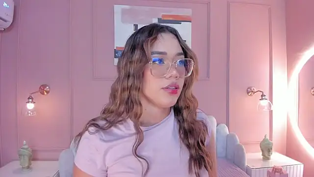 Snapshot of mara_brooks chatting on January 2025 06:39:01 PM mara brooks online show from January 2025 06:39:01 PM