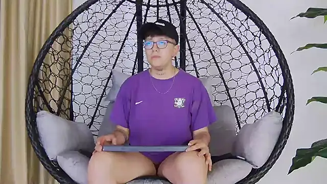 alex noa online show from November 2025 07:21:01 PM