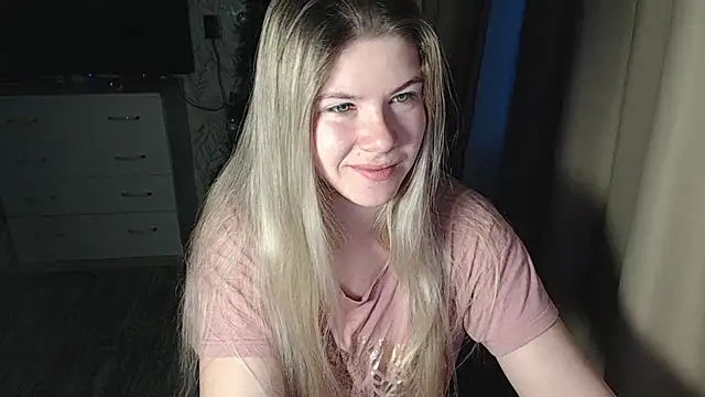 Snapshot of MelissaXKinky chatting on December 2024 03:16:02 AM MelissaXKinky online show from December 2024 03:16:02 AM