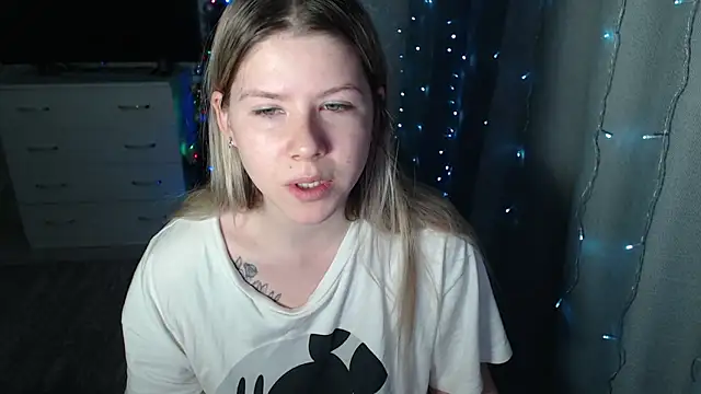 Snapshot of MelissaXKinky chatting on January 2025 06:36:02 PM MelissaXKinky online show from January 2025 06:36:02 PM