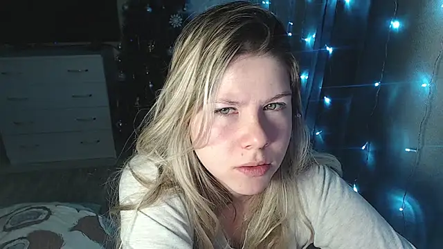 Snapshot of MelissaXKinky chatting on January 2025 09:20:01 PM MelissaXKinky online show from January 2025 09:20:01 PM