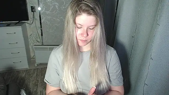 Snapshot of MelissaXKinky chatting on January 2025 05:02:02 PM MelissaXKinky online show from January 2025 05:02:02 PM