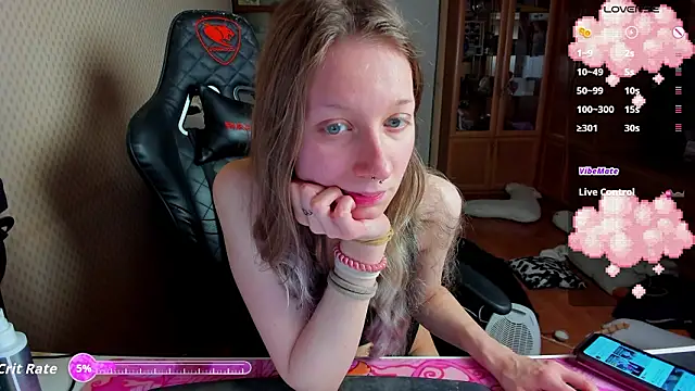 Snapshot of cutieMila chatting on March 2026 02:13:02 PM cutieMila online show from March 2026 02:13:02 PM