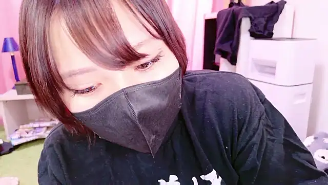 senachinnn online show from November 2025 05:06:01 AM