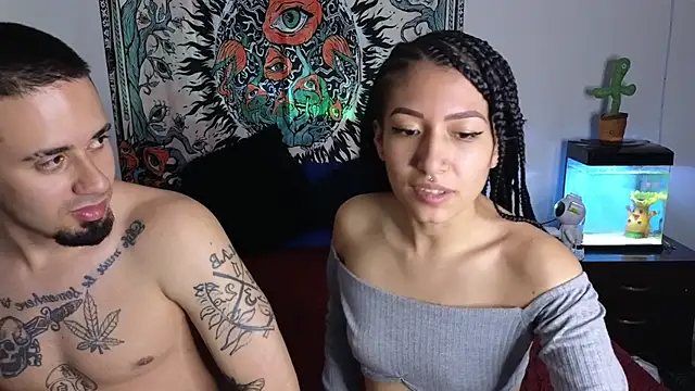 Snapshot of tony_and_sophia chatting on February 2026 12:09:01 AM tony and sophia online show from February 2026 12:09:01 AM