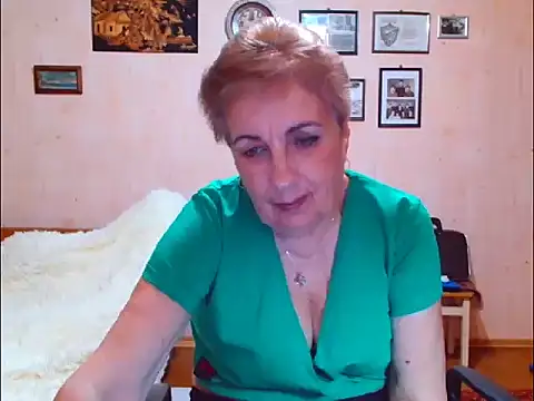 Snapshot of Victoria5643 chatting on March 2026 07:42:02 PM Victoria5643 online show from March 2026 07:42:02 PM
