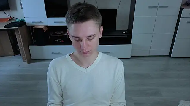 angryzan online show from November 2025 06:46:01 AM