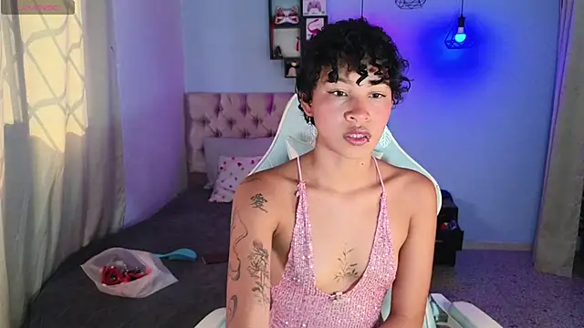 Snapshot of Peggy_Funn chatting on February 2025 06:31:02 PM Peggy Funn online show from February 2025 06:31:02 PM