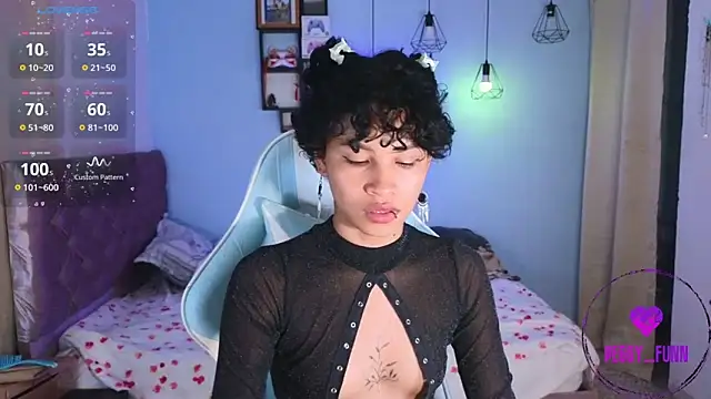 Snapshot of Peggy_Funn chatting on March 2025 01:10:02 AM Peggy Funn online show from March 2025 01:10:02 AM