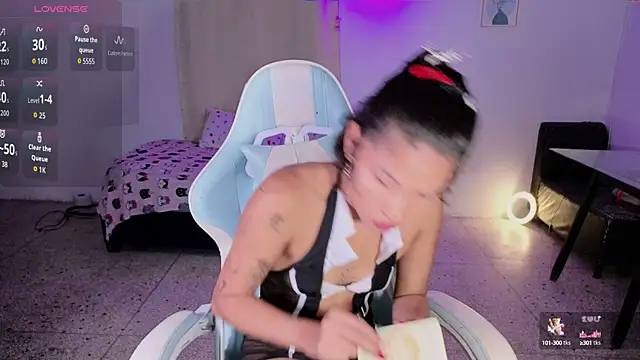 Snapshot of Peggy_Funn chatting on September 2025 11:42:01 PM Peggy Funn online show from September 2025 11:42:01 PM