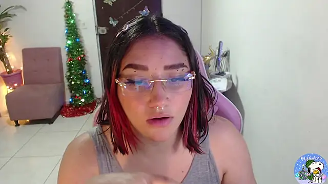 Snapshot of littleangel1_m chatting on January 2025 02:20:02 AM littleangel1 m online show from January 2025 02:20:02 AM