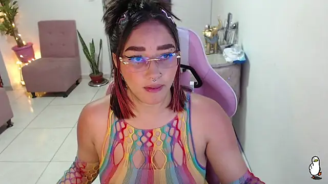 Snapshot of littleangel1_m chatting on January 2025 08:43:02 PM littleangel1 m online show from January 2025 08:43:02 PM