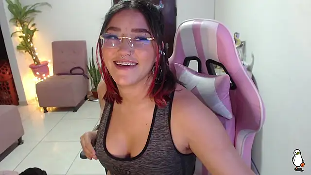 Snapshot of littleangel1_m chatting on February 2025 01:11:01 AM littleangel1 m online show from February 2025 01:11:01 AM