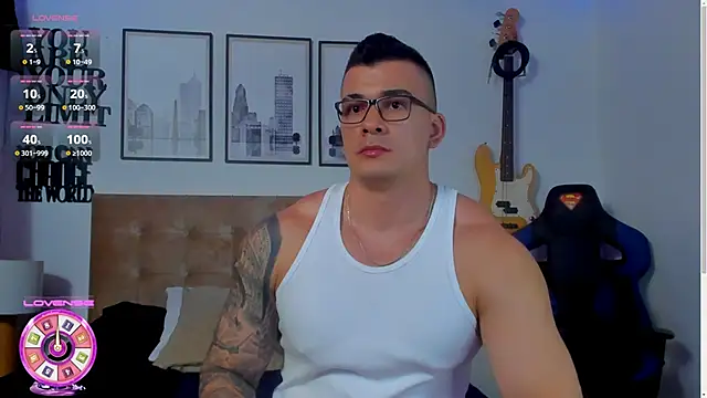 seancarreraa online show from November 2025 05:56:02 AM