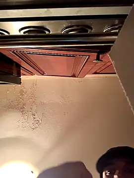 hailzeffn online show from September 2025 03:44:01 AM