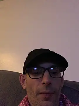 hailzeffn online show from April 2026 12:19:01 AM