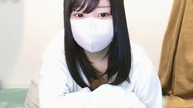 YUTSU KI online show from February 2025 05:21:01 PM