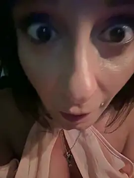 therealbeverlycious online show from December 2024 08:47:01 PM