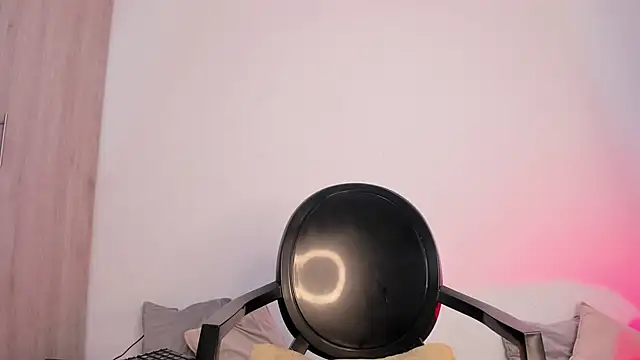  miamadison online show from February 2025 11:36:02 AM